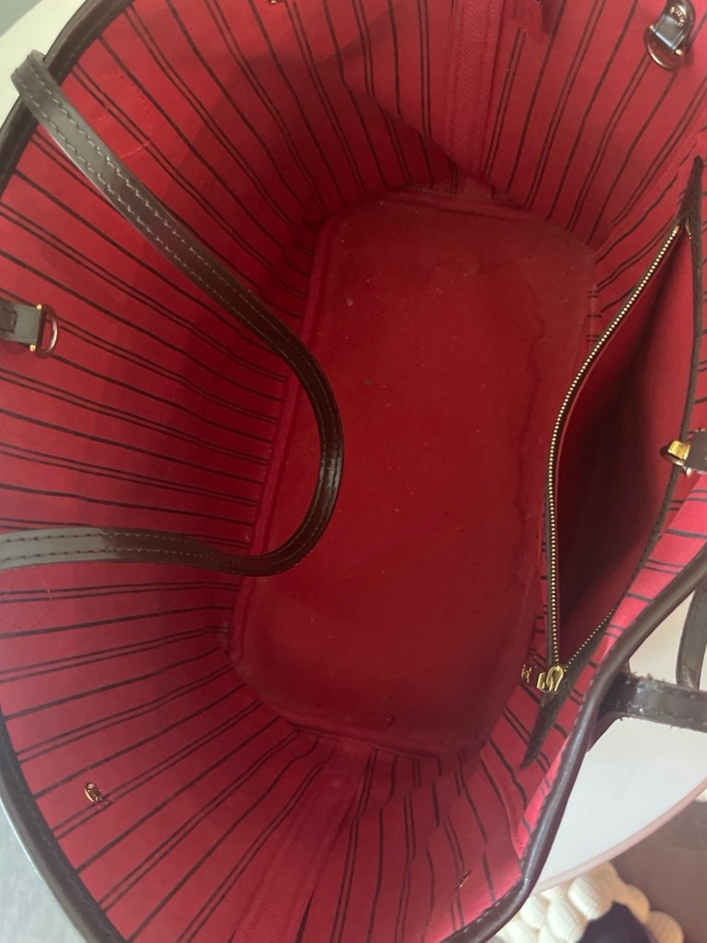 Louis Vuitton Brown Damier Ebene Tote with Red Interior - Picture 4 of 6